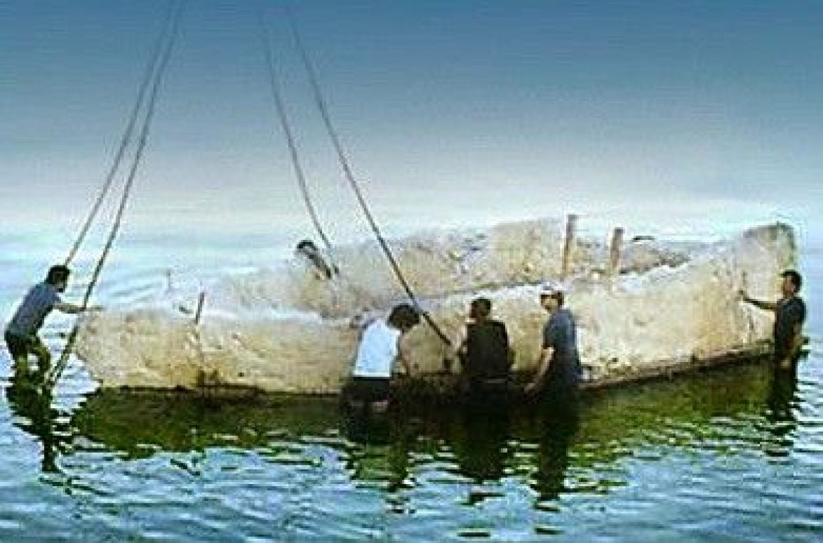 La Barca de Jesús, descubierta en 1986, un gran reclamo para los peregrinos en el Mar de Galilea