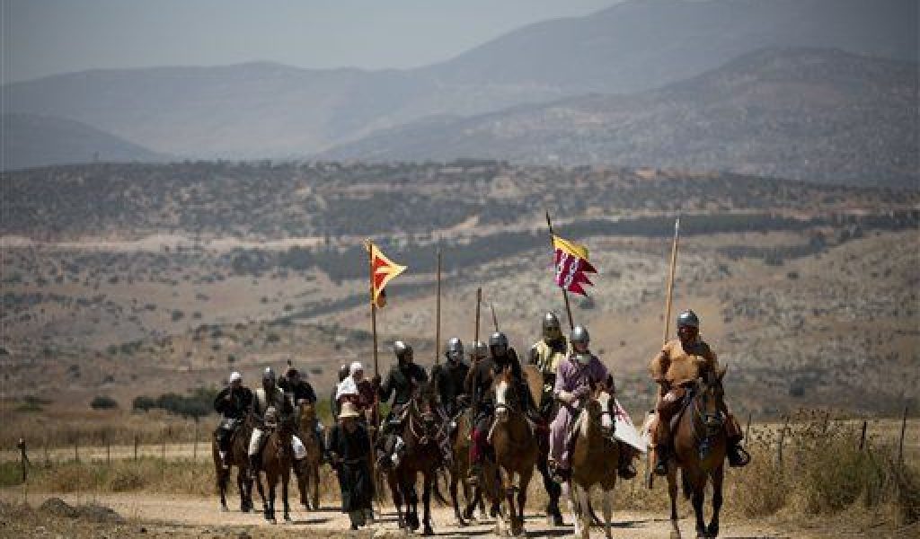 Amantes de la historia recrean la batalla de los cruzados contra Saladino en los Cuernos de Hattin