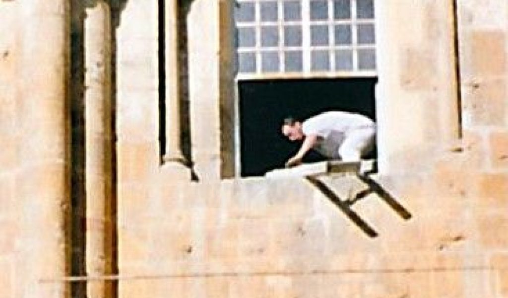 En la iglesia del Santo Sepulcro hay una «escalera inamovible», que nadie toca desde 1757