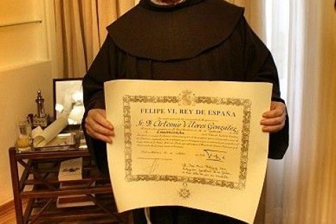 Emocionante carta del padre Artemio, franciscano de la Custodia, tras el fallecimiento de su madre