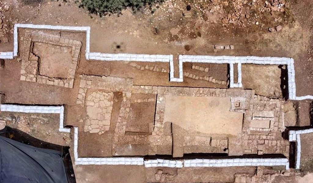 Descubierta una iglesia bizantina de 1500 años junto a la autopista que une Jerusalén con Tel Aviv