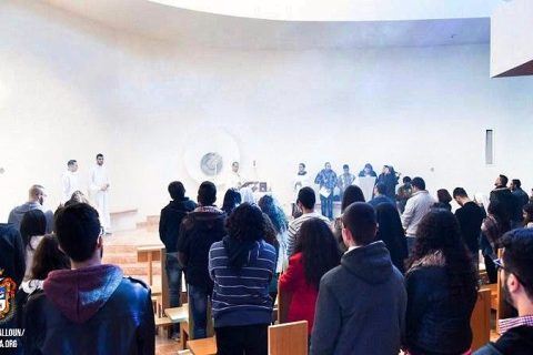 Jóvenes de Tierra Santa, peregrinos en Belén con los franciscanos para crear comunidad cristiana