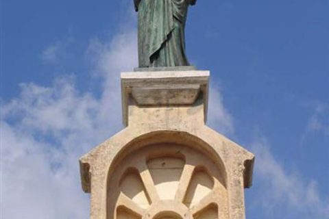 El cardenal Kasper presidió en Deir Rafat la festividad de Nuestra Señora, Reina de Palestina