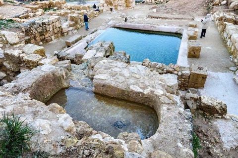 Ein Hanniya, el lugar de gran belleza y tesoro arqueológico donde Felipe bautizó al eunuco etíope