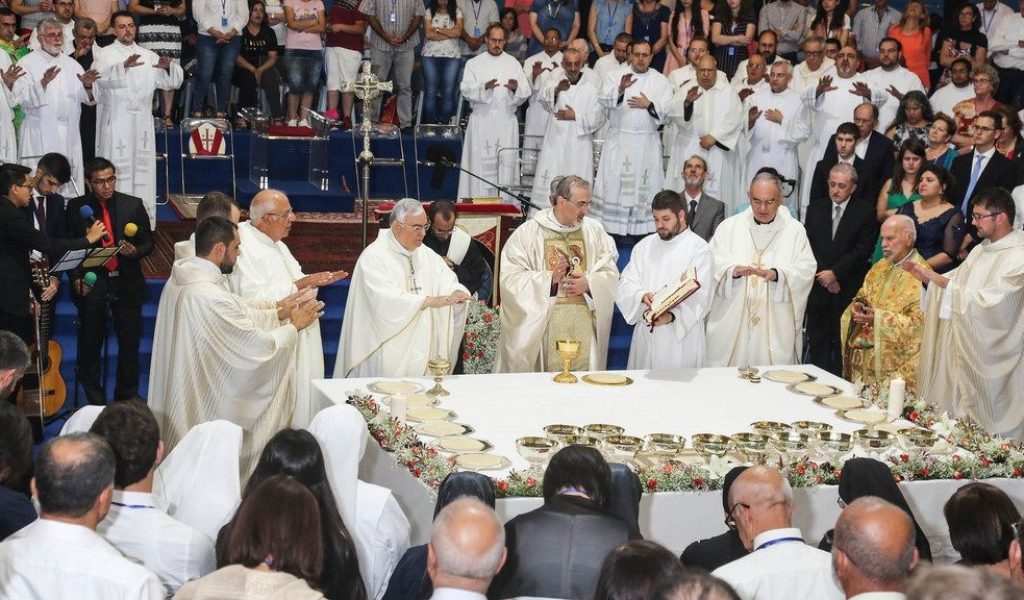 Tres jóvenes ordenados en Tierra Santa: entrenados para la misión, y preparados también para Arabia