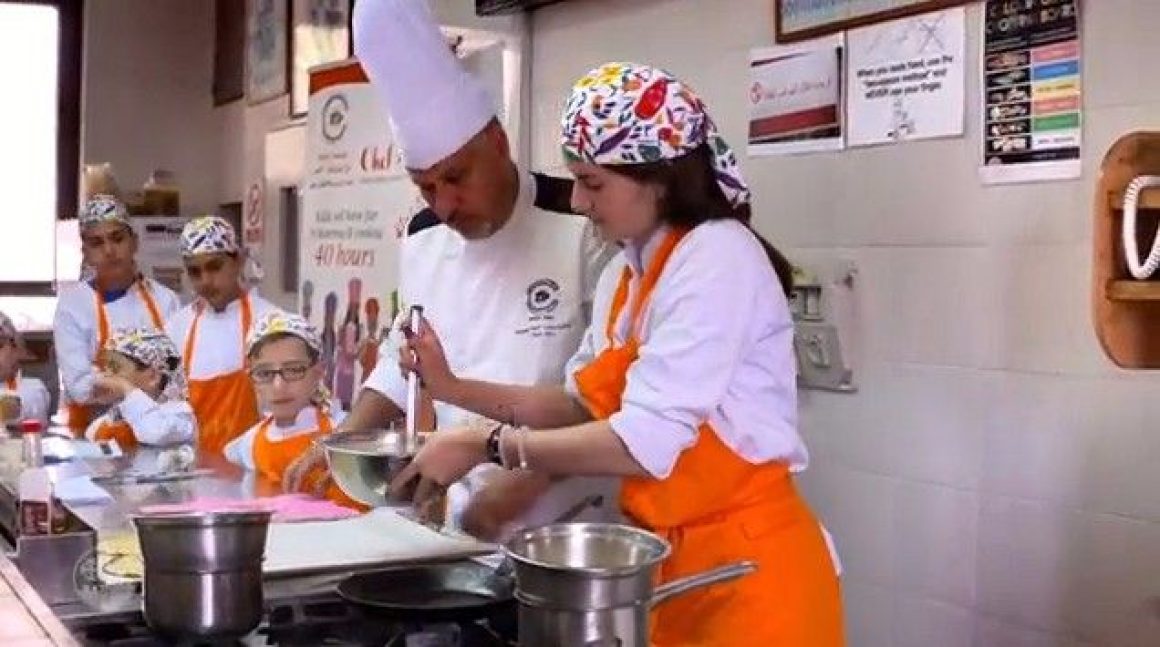 Chef 2B, el curso de cocina para niños del Instituto Notre Dame de Jerusalén: una iniciativa que les encanta