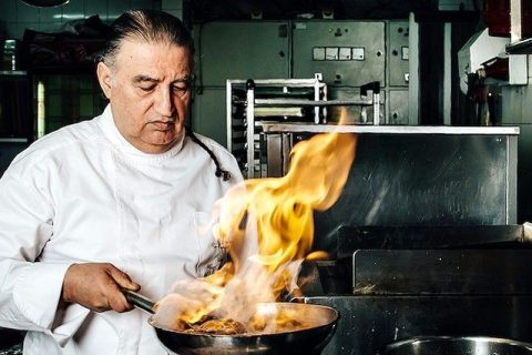 Moshe Basson, un chef en Jerusalén para una gastronomía bíblica al servicio de la convivencia