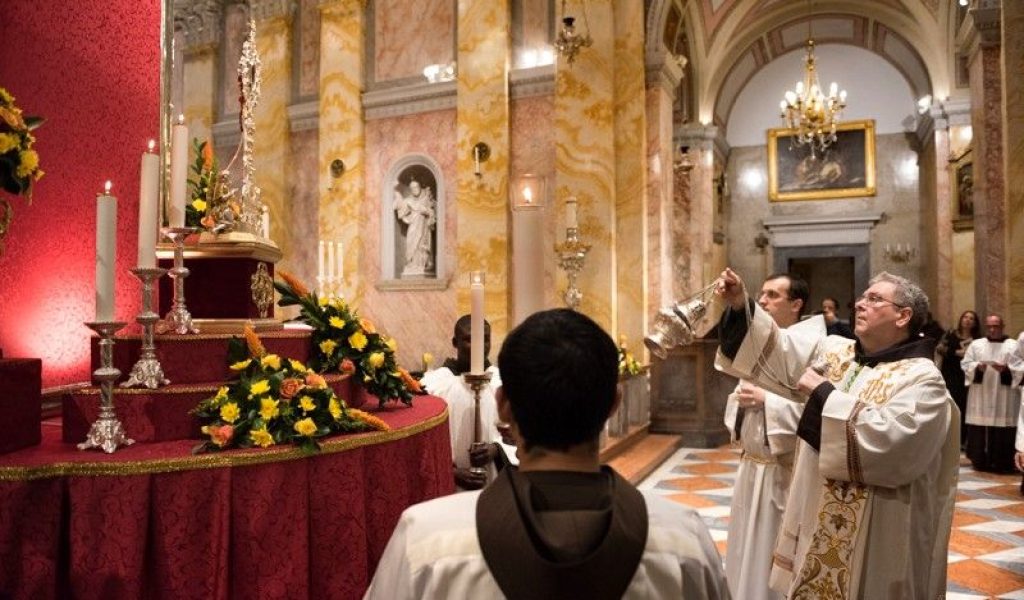 Llega a Tierra Santa una reliquia de la Santa Cuna del Niño Jesús que se custodiaba en Roma