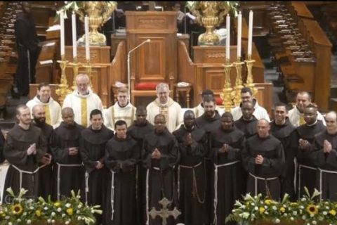 16 franciscanos profesan sus votos perpetuos en Jerusalén: «¡Señor, para ti y para toda la vida!»