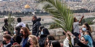 Domingo de Ramos de 2021, con católicos alegres en Jerusalén