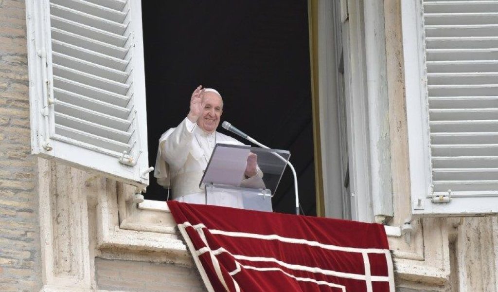 El Papa hace un llamamiento urgente para Tierra Santa: «Recemos a la Reina de la Paz por la paz»