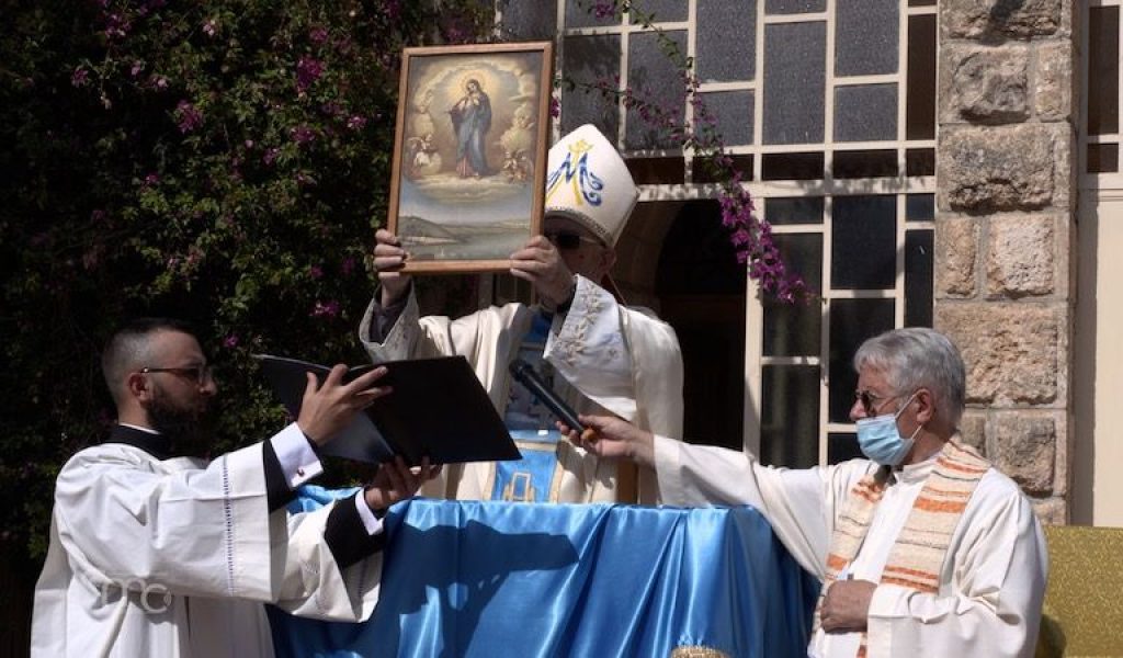 Sigue desde aquí la transmisión este lunes del Rosario por los cristianos y la paz de Tierra Santa