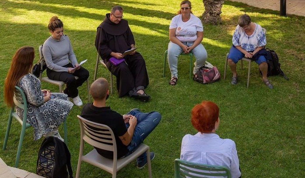 El Gran Adviento, la nueva devoción de raíz bíblica que celebran dos parroquias de lengua hebrea