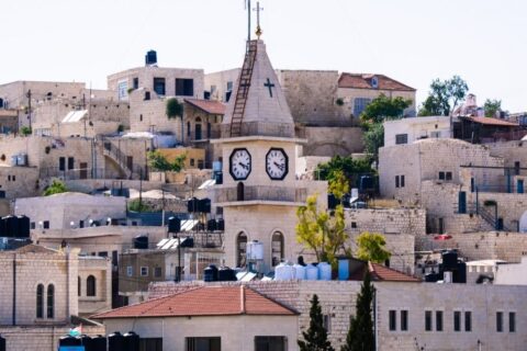 Taybeh, la antigua Efraín, el pueblo más cristiano de Tierra Santa: lugar de retiro para Jesús… y famoso por los sacrificios y la cerveza