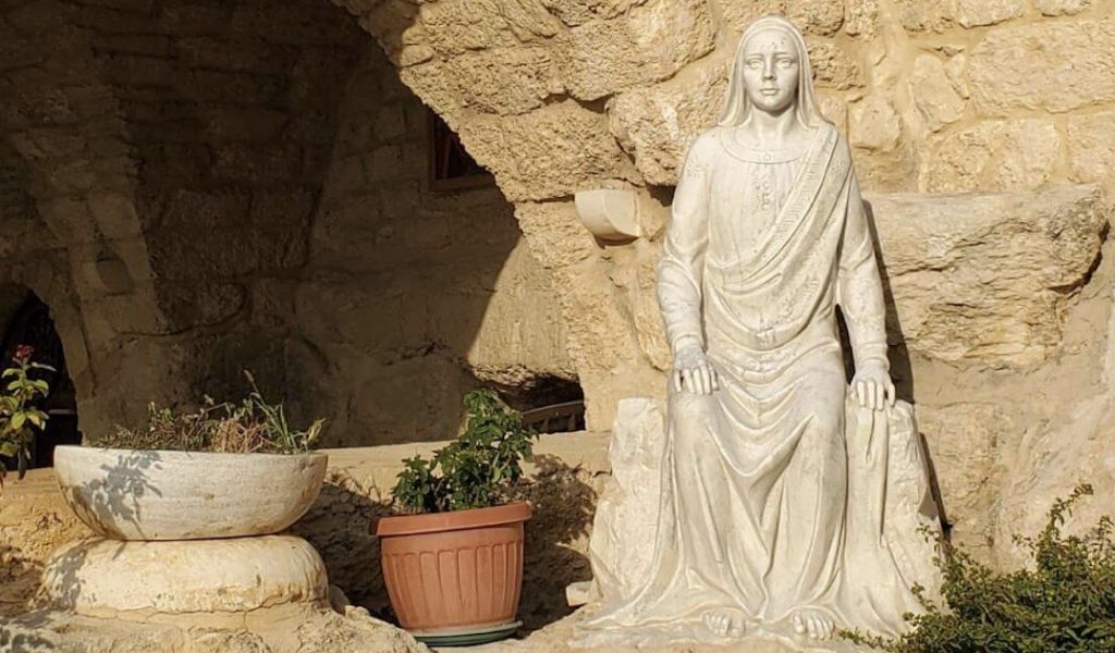 El santuario de «la Virgen de la Espera»: una gruta en la costa del Líbano donde vivieron Jesús y María