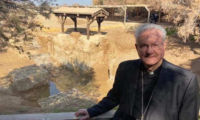 El obispo Vives en Jordania en enero de 2023 - lugares ligados al bautizo de Jesús