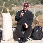 El padre Solana, en una de las predicaciones de la peregrinación virtual a Tierra Santa.