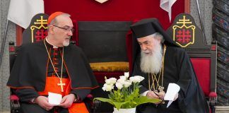 El cardenal Pizzaballa recibe al Patriarca ortodoxo de Jerusalén por la Pascua latina de 2024