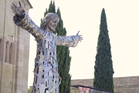 La majestuosa estatua de Cristo Resucitado que se colocará en la Ciudad Vieja de Jerusalén