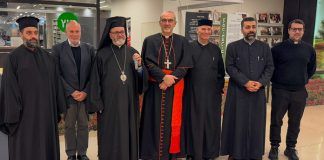 El cardenal Pizzaballa, con otros líderes cristianos de Tierra Santa en un acto en diciembre en la Universidad de Haifa