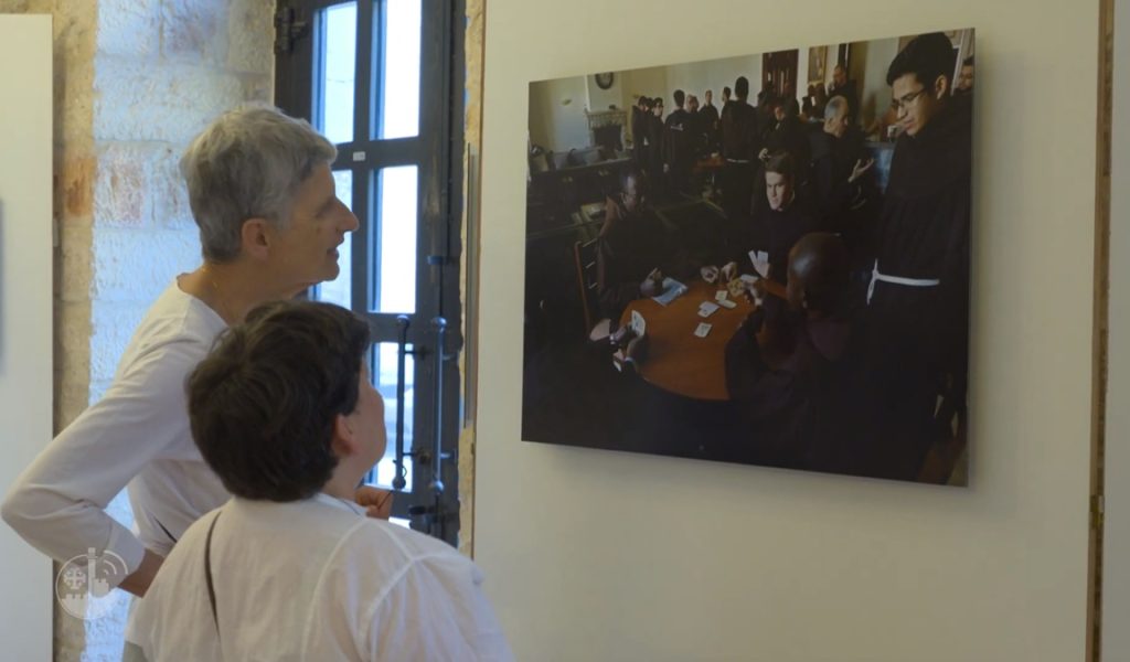 «Los guardianes de la tumba de Cristo», la exposición sobre la labor de los franciscanos de Tierra Santa, llega a Toledo