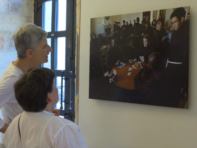 La exposición fotográfica “Los guardianes de la tumba de Cristo”, ya en Toledo.